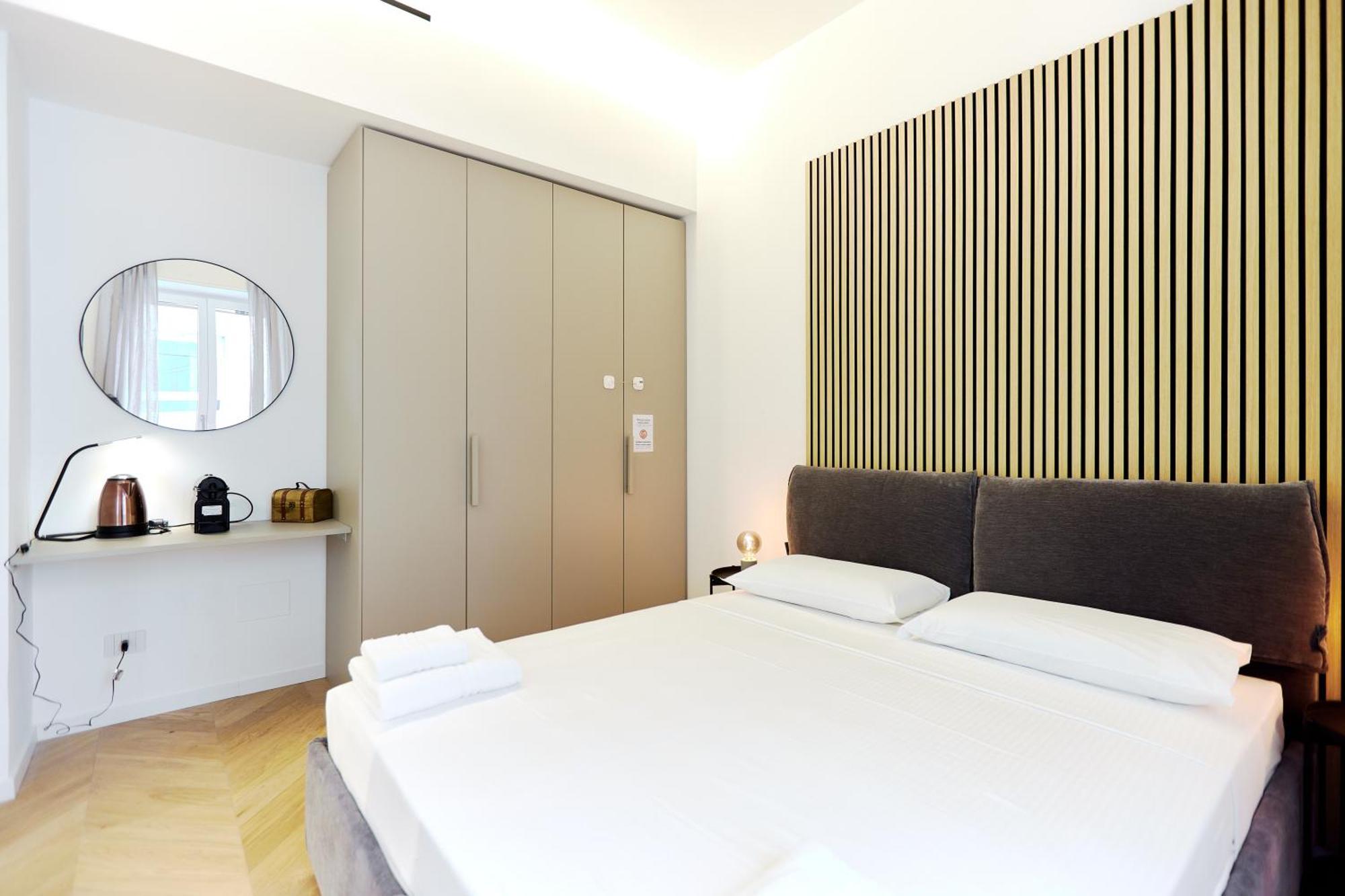 Duomo Imperial Suits - Modern And Comfortable Mailand Exterior foto