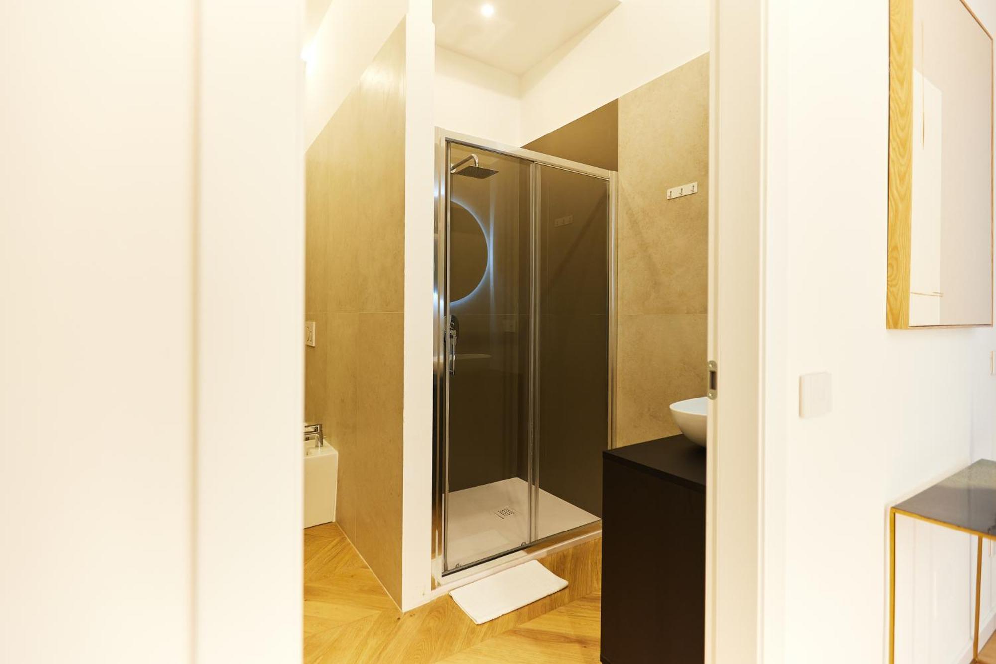Duomo Imperial Suits - Modern And Comfortable Mailand Exterior foto