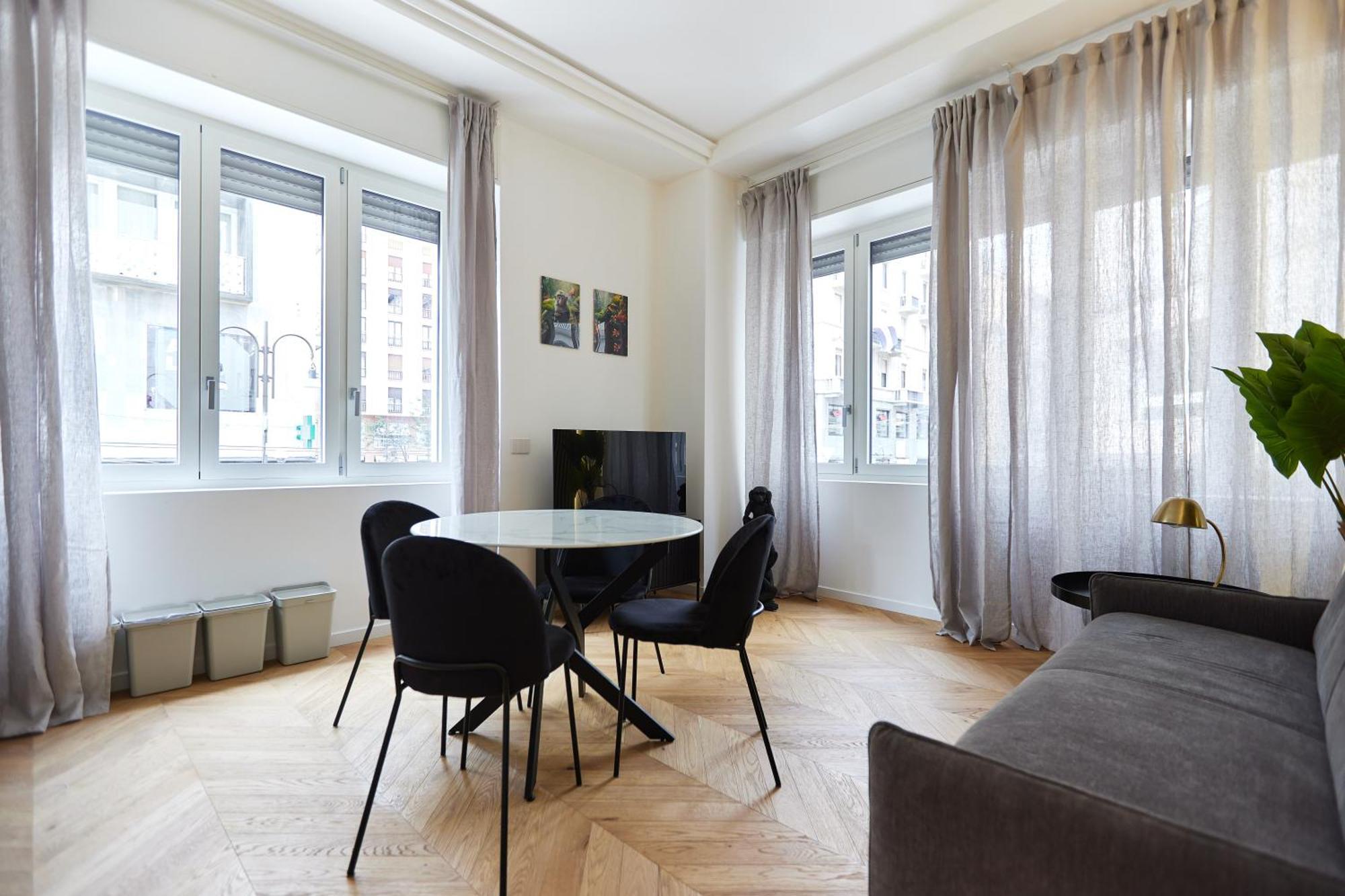 Duomo Imperial Suits - Modern And Comfortable Mailand Exterior foto